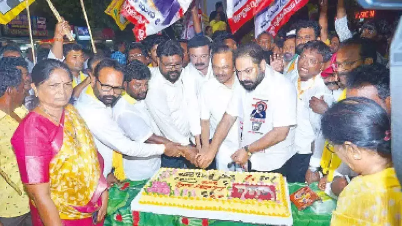 Andhra: एनडीए दलों ने सुशासन की वर्षगांठ मनाई