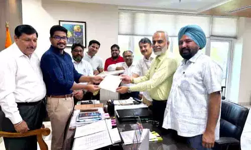 Chandigarh व्यापार मंडल ने कृषि सचिव के समक्ष उठाया अनाज मंडी का मुद्दा