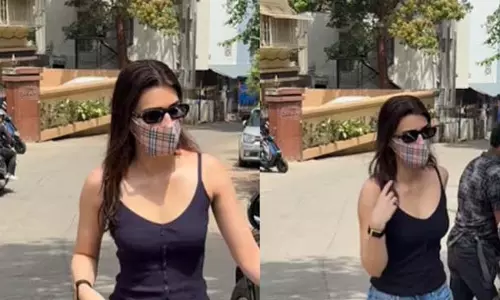 Summer Vibes के साथ कृति ने मारा स्टाइल स्टेटमेंट