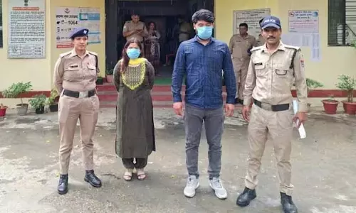 नाबालिग के साथ गैंग रेप, मां के प्रेमी और उसके सहयोगी पर आरोप, 3 गिरफ्तार