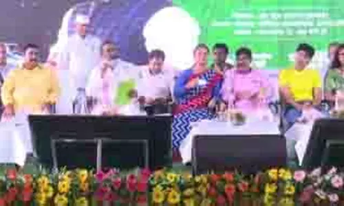 Ranchi में 2.34 किलोमीटर लंबे सिरमटोली फ्लाईओवर और एलिवेटेड कॉरिडोर का उद्घाटन किया