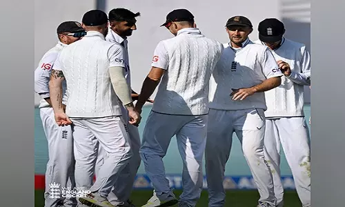 इंग्लैंड ने भारत के खिलाफ सीरीज के पहले मैच के लिए 14 सदस्यीय टीम की घोषणा की