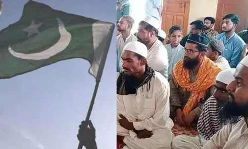 Pakistan में अहमदिया समुदाय के लिए ईद पर कुर्बानी पर प्रतिबंध, पुलिस कार्रवाई की धमकी Pakistan में अहमदिया समुदाय के लिए ईद पर कुर्बानी पर प्रतिबंध, पुलिस कार्रवाई की धमकी