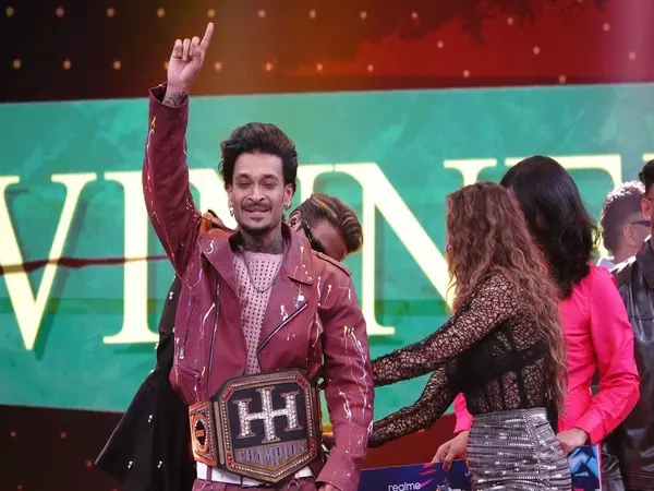शुभांकर ने हिप हॉप इंडिया Season 2 का खिताब जीता शुभांकर ने हिप हॉप इंडिया Season 2 का खिताब जीता