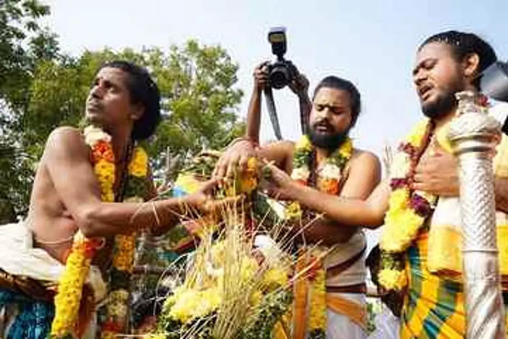 इस वर्ष के अंत तक 500 और मंदिरों का प्राण-प्रतिष्ठा किया जाएगा इस वर्ष के अंत तक 500 और मंदिरों का प्राण-प्रतिष्ठा किया जाएगा
