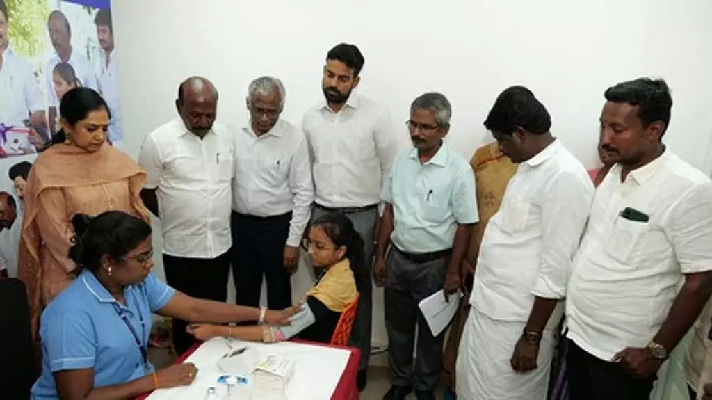 मेडिसिन इन सर्च ऑफ वर्कर्स कार्यक्रम में 30,506 लोगों में सह-रुग्णताएं पाई गईं मेडिसिन इन सर्च ऑफ वर्कर्स कार्यक्रम में 30,506 लोगों में सह-रुग्णताएं पाई गईं