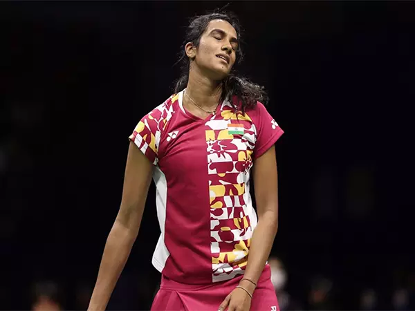प्री-क्वार्टर फाइनल में हार के बाद भारत की PV Sindhu इंडोनेशिया ओपन से बाहर प्री-क्वार्टर फाइनल में हार के बाद भारत की PV Sindhu इंडोनेशिया ओपन से बाहर