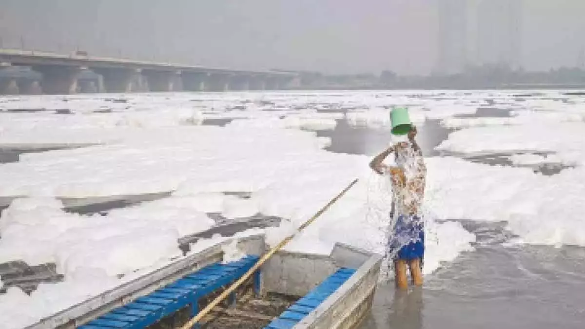 Yamuna प्रदूषण, धुंध दिल्ली में सबसे बड़ी पर्यावरणीय समस्याएँ: सुप्रीम कोर्ट के न्यायाधीश संजय करोल Yamuna प्रदूषण, धुंध दिल्ली में सबसे बड़ी पर्यावरणीय समस्याएँ: सुप्रीम कोर्ट के न्यायाधीश संजय करोल