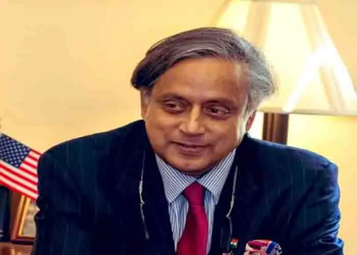 भारत युद्ध में नहीं, विकास पर ध्यान दे रहा है, पाकिस्तान इसमें बाधा डालना चाहता है: Tharoor भारत युद्ध में नहीं, विकास पर ध्यान दे रहा है, पाकिस्तान इसमें बाधा डालना चाहता है: Tharoor