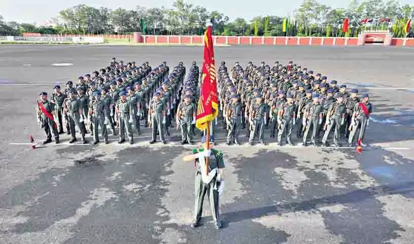 Hyderabad में अग्निवीरों के लिए सत्यापन समारोह आयोजित किया गया Hyderabad में अग्निवीरों के लिए सत्यापन समारोह आयोजित किया गया