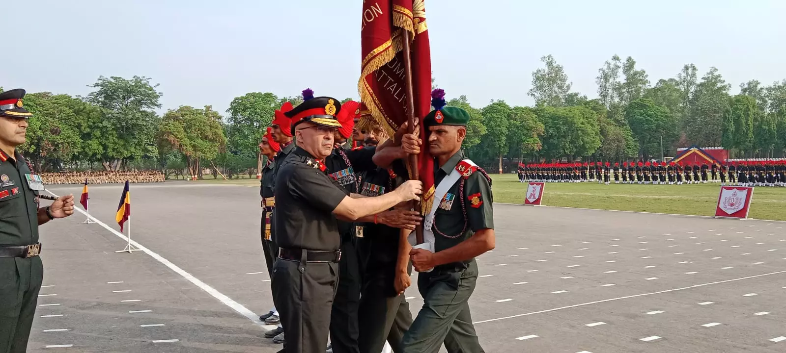 Farrukhabad: राजपूत रेजीमेंट में शामिल हुए 507 अग्निवीर, परेड में दिखा जोश और जज़्बा Farrukhabad: राजपूत रेजीमेंट में शामिल हुए 507 अग्निवीर, परेड में दिखा जोश और जज़्बा
