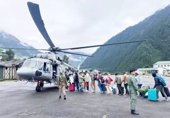 उत्तरी Sikkim में बचाव, राहत और मूल्यांकन मिशन उत्तरी Sikkim में बचाव, राहत और मूल्यांकन मिशन