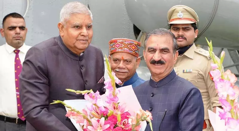 शिमला पहुंचे उपराष्ट्रपति जगदीप धनखड़, मुख्यमंत्री ने किया इस्तकबाल शिमला पहुंचे उपराष्ट्रपति जगदीप धनखड़, मुख्यमंत्री ने किया इस्तकबाल