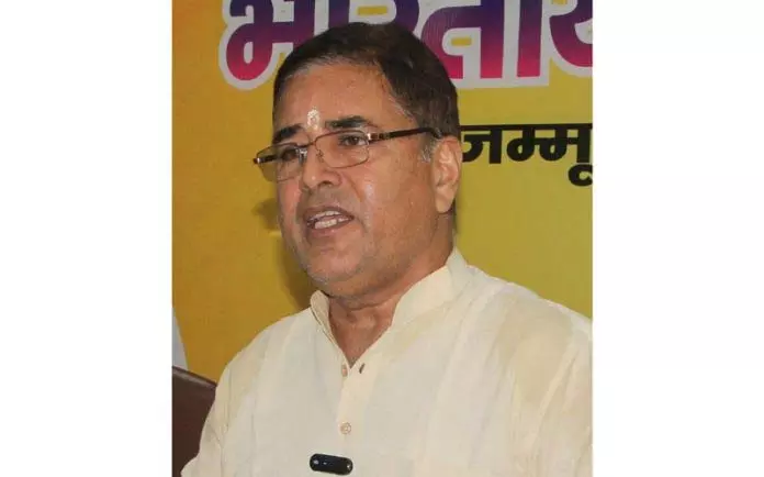 रेलवे संपर्क से पर्यटन को बढ़ावा मिलेगा, आतंकवाद का खात्मा होगा: BJP रेलवे संपर्क से पर्यटन को बढ़ावा मिलेगा, आतंकवाद का खात्मा होगा: BJP