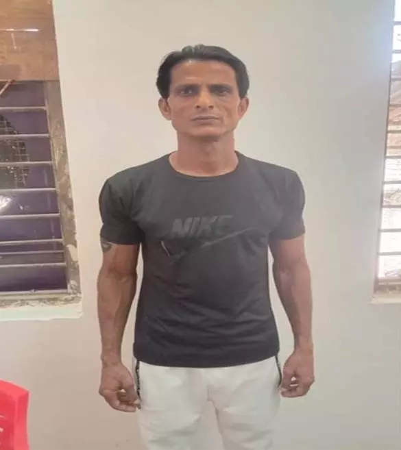 ईरानी डेरा के निगरानी बदमाश यासीन अली को मिली 10 साल की सजा ईरानी डेरा के निगरानी बदमाश यासीन अली को मिली 10 साल की सजा
