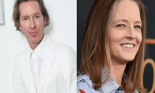 Wes Anderson ने जोडी फोस्टर को कई फिल्मों में कास्ट करने के अपने असफल प्रयासों का खुलासा किया Wes Anderson ने जोडी फोस्टर को कई फिल्मों में कास्ट करने के अपने असफल प्रयासों का खुलासा किया