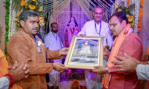 Jaipur: मुख्यमंत्री शर्मा ने गंगा माता मंदिर में की पूजा-अर्चना Jaipur: मुख्यमंत्री शर्मा ने गंगा माता मंदिर में की पूजा-अर्चना