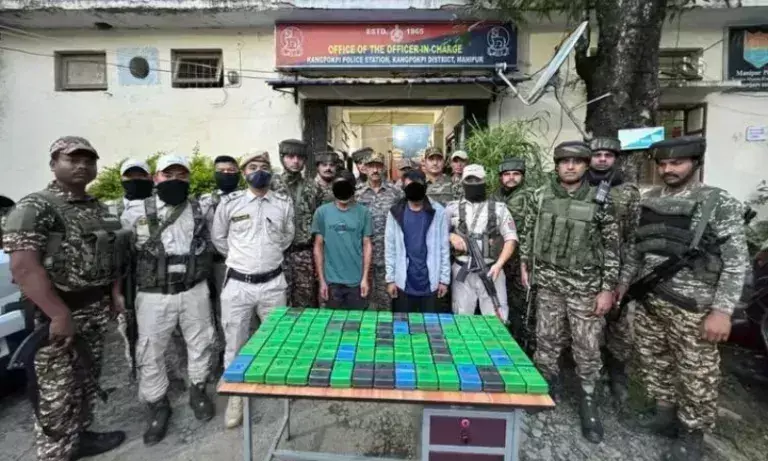 Manipur: कांगपोकपी में गुवाहाटी जा रही 17 करोड़ रुपये की ब्राउन शुगर जब्त, 2 गिरफ्तार