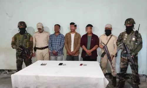 Manipur: इंफाल घाटी में जबरन वसूली के आरोप में 4 पीएलए कैडर गिरफ्तार
