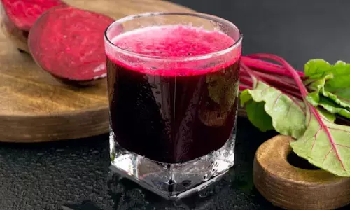 Juices for Glowing Skin: चेहरे की चमक बरकरार रखेंगे ये तीन जूस, बनाने का तरीका भी है आसान
