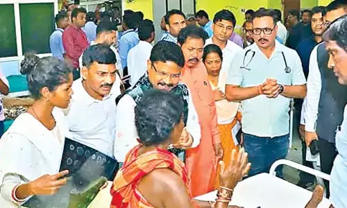 कोरापुट लक्ष्मण नाइक मेडिकल कॉलेज अस्पताल का दौरा किया : स्वास्थ्य मंत्री