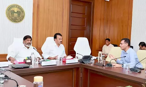 Bhatti Vikramarka ने अधिकारियों से संसाधन जुटाने पर ध्यान केंद्रित करने को कहा
