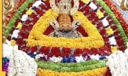 धर्म: बाबा खाटू श्याम को कौन सी चीजें चढ़ाना माना जाता है शुभ धर्म: बाबा खाटू श्याम को कौन सी चीजें चढ़ाना माना जाता है शुभ