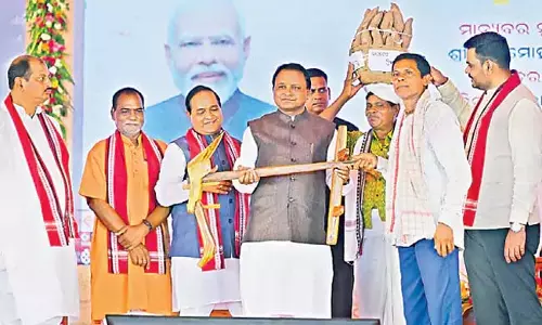 हम अपना काम ईमानदारी से करते है : CM Majhi