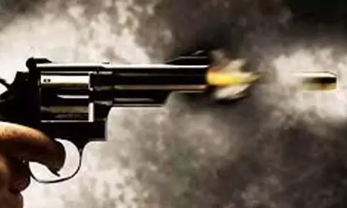 दिल्ली में दिनदहाड़े गोलीबारी का मामला: ‘मुठभेड़’ में 3 गिरफ्तार दिल्ली में दिनदहाड़े गोलीबारी का मामला: ‘मुठभेड़’ में 3 गिरफ्तार