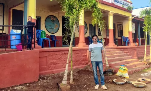रबाकवि बनहट्टी: पूर्व छात्र जिन्होंने टपकते स्कूल को छत दी
