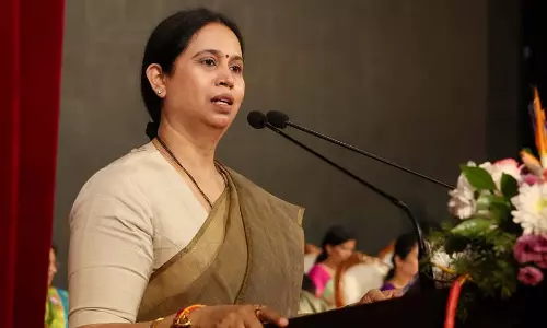 केएससीए, आरसीबी को मृतकों के परिवारों को 1 करोड़ रुपये का मुआवजा देना चाहिए: Hebbalaka केएससीए, आरसीबी को मृतकों के परिवारों को 1 करोड़ रुपये का मुआवजा देना चाहिए: Hebbalaka