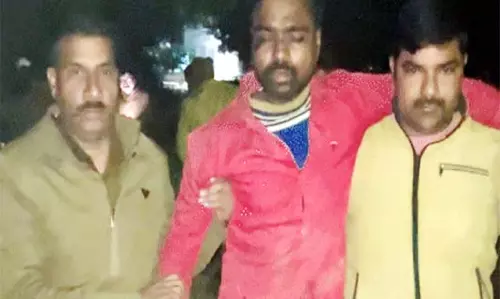 Lucknow: पुलिस मुठभेड़ में मारा गया बलात्कार का आरोपी Lucknow: पुलिस मुठभेड़ में मारा गया बलात्कार का आरोपी
