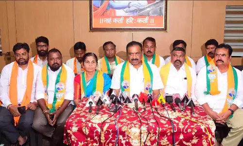 Telangana: विपक्षी दलों ने करीमनगर परिसीमन योजना की आलोचना की