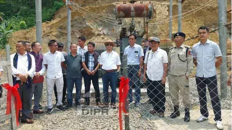 Nagaland : किकॉन ने मेरापानी में पावर ट्रांसफॉर्मर का उद्घाटन किया Nagaland : किकॉन ने मेरापानी में पावर ट्रांसफॉर्मर का उद्घाटन किया