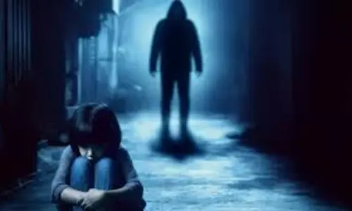 भदोही: 16 साल की एक किशोरी का अपहरण, 10 लोगों पर मामला दर्ज भदोही: 16 साल की एक किशोरी का अपहरण, 10 लोगों पर मामला दर्ज