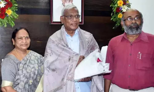सुरेश कुमार ने AP मीडिया अकादमी के अध्यक्ष का पदभार संभाला