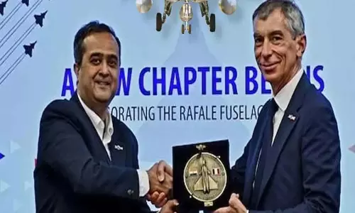 डसॉल्ट के साथ ऐतिहासिक सौदा: हैदराबाद में राफेल का धड़ बनाएगा टाटा डसॉल्ट के साथ ऐतिहासिक सौदा: हैदराबाद में राफेल का धड़ बनाएगा टाटा