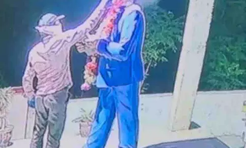Dalit संगठनों ने प्रतीकात्मक विरोध प्रदर्शन किया, बेअदबी के आरोपियों की गिरफ्तारी की मांग की Dalit संगठनों ने प्रतीकात्मक विरोध प्रदर्शन किया, बेअदबी के आरोपियों की गिरफ्तारी की मांग की