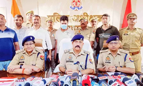 सूटकेस में महिला का शव, खुला सब राज, करीब 100 KM घूमा आरोपी सूटकेस में महिला का शव, खुला सब राज, करीब 100 KM घूमा आरोपी
