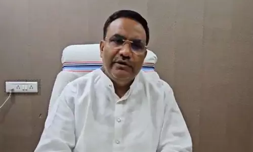 पड़ोसी हिन्दुओं को तकलीफ न हो, बकरीद पर वक्फ बोर्ड अध्यक्ष सलीम राज ने की समाज के लोगों से अपील पड़ोसी हिन्दुओं को तकलीफ न हो, बकरीद पर वक्फ बोर्ड अध्यक्ष सलीम राज ने की समाज के लोगों से अपील