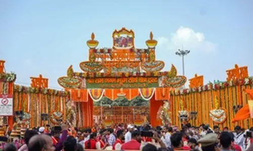Ayodhya: स्वामी दिलीप दास ने राम मंदिर की भव्यता और विराटता पर जोर दिया Ayodhya: स्वामी दिलीप दास ने राम मंदिर की भव्यता और विराटता पर जोर दिया