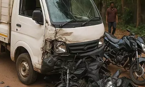 GOA: माशेम-कैनाकोना में टेम्पो ने बाइकों को टक्कर मारी, एक गंभीर रूप से घायल