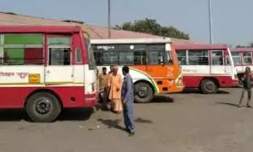 Bareilly रोडवेज बसों में डिजिटल भुगतान नहीं, यात्री परेशान