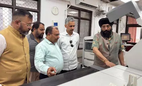 विधायक बुधल ने GMC का दौरा किया, पीर पंजाल में डायग्नोस्टिक सेवाओं को उन्नत करने का आह्वान किया