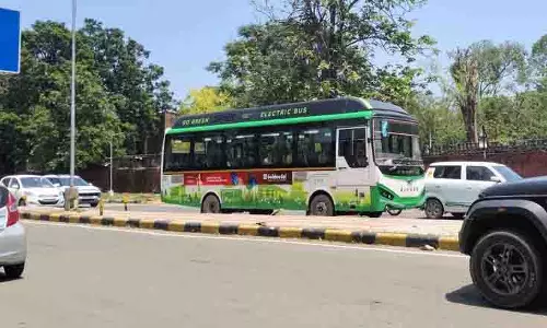 ई-बसों से Chandigarh प्रशासन को 3 साल में 28 करोड़ रुपये का ईंधन बचाने में मदद मिली
