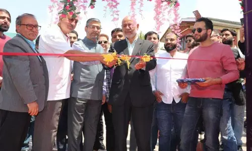 IUST ने बिजनेस उत्सव और स्वास्थ्य जागरूकता कार्यक्रम का आयोजन किया IUST ने बिजनेस उत्सव और स्वास्थ्य जागरूकता कार्यक्रम का आयोजन किया