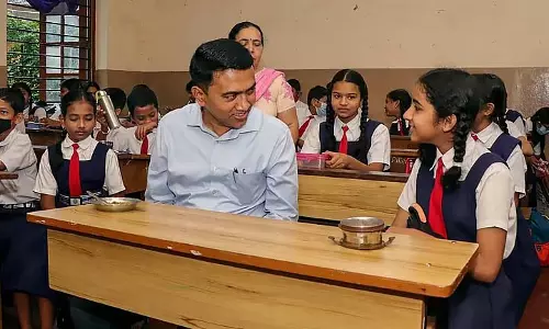 गोवा ने NEP कार्यान्वयन के बीच शिक्षा सचिव के स्थानांतरण पर रोक लगाने की मांग की गोवा ने NEP कार्यान्वयन के बीच शिक्षा सचिव के स्थानांतरण पर रोक लगाने की मांग की