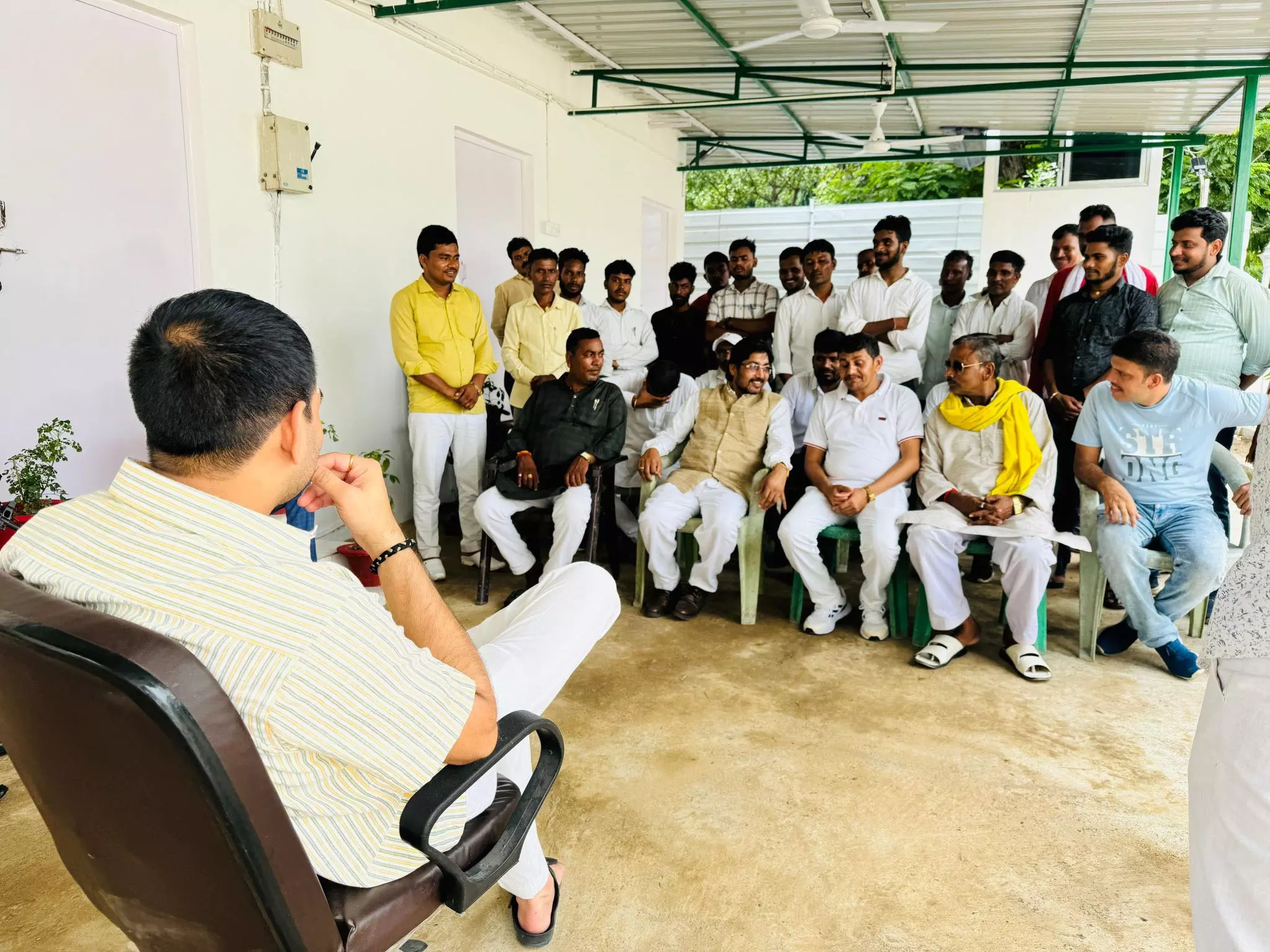तेज प्रताप यादव ने X में लिखा सुविचार, सत्य के मार्ग पर चलने वाले व्यक्ति की होती है सदा विजय तेज प्रताप यादव ने X में लिखा सुविचार, सत्य के मार्ग पर चलने वाले व्यक्ति की होती है सदा विजय