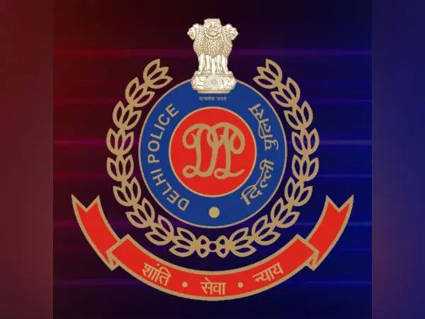 दिल्ली पुलिस ने ध्वस्तीकरण अभियान के बारे में अफ़वाह फैलाने के लिए असामाजिक तत्वों के खिलाफ़ FIR दर्ज की दिल्ली पुलिस ने ध्वस्तीकरण अभियान के बारे में अफ़वाह फैलाने के लिए असामाजिक तत्वों के खिलाफ़ FIR दर्ज की