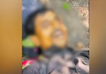 नक्सलियों के 2 टॉप कमांडर ढेर, बीजापुर में मुठभेड़ जारी नक्सलियों के 2 टॉप कमांडर ढेर, बीजापुर में मुठभेड़ जारी